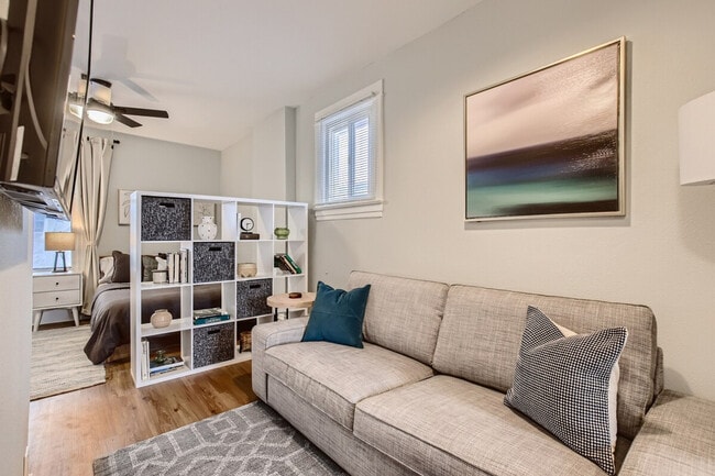 Photo - 1240 York St Unit ID1026269P