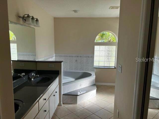 Photo - 37 Pritchard Dr