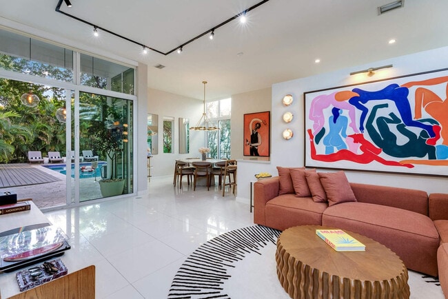 Photo - 1884 SW 17th St Unit SI ID1475833P