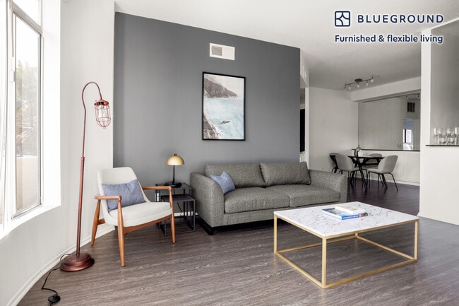 Photo - 435 S Detroit St Unit FL1-ID247