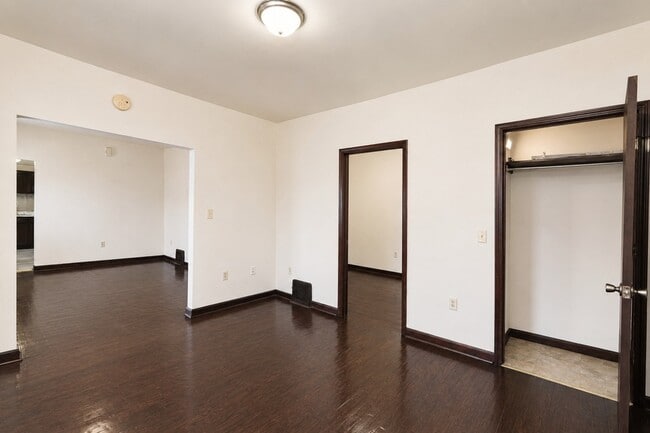 Photo - 312 E North St