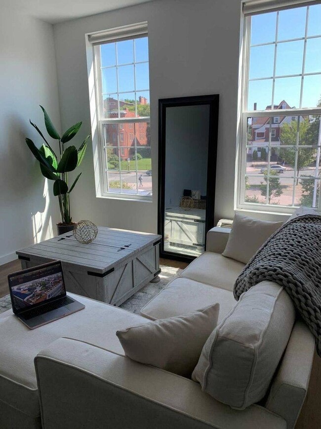 Photo - Park and Main