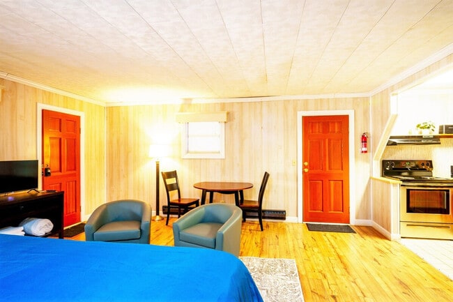 Building Photo - 90 Faulkner Rd Unit ID1308974P