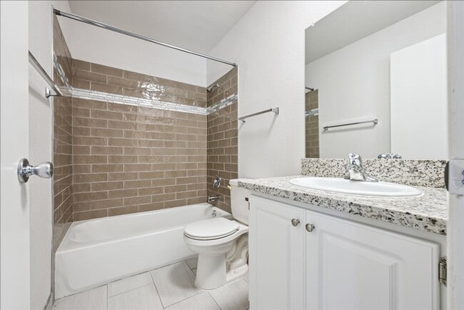 Photo - Pinewood Apartments