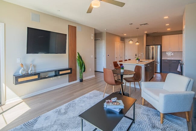 Building Photo - 777 E Stella Ln Unit ID1263040P