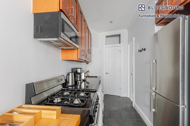 Photo - 51 Leroy St Unit SI FL4-ID1900