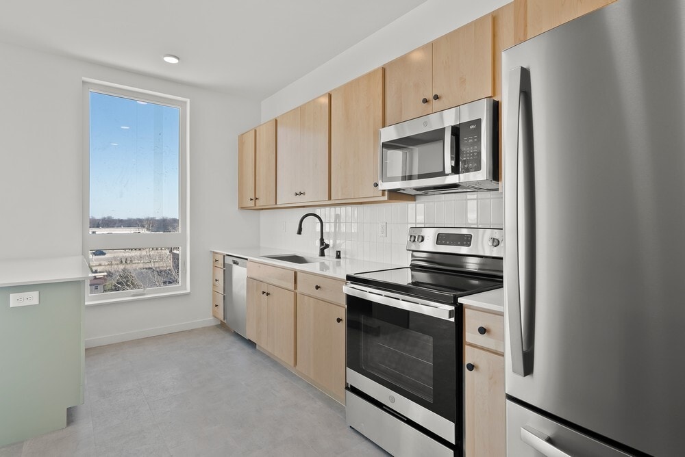 Floor Plan - B13 - 2 Bed / 2 Bath 