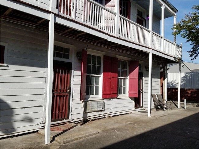 Photo - 1566 Annunciation St Unit 4