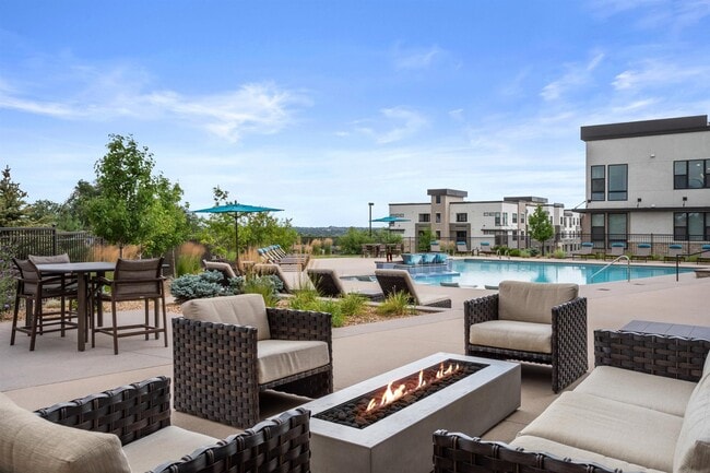 Outdoor Lounge with Fire Pit and Comfortable Seating Areas - Gateway Arvada Ridge