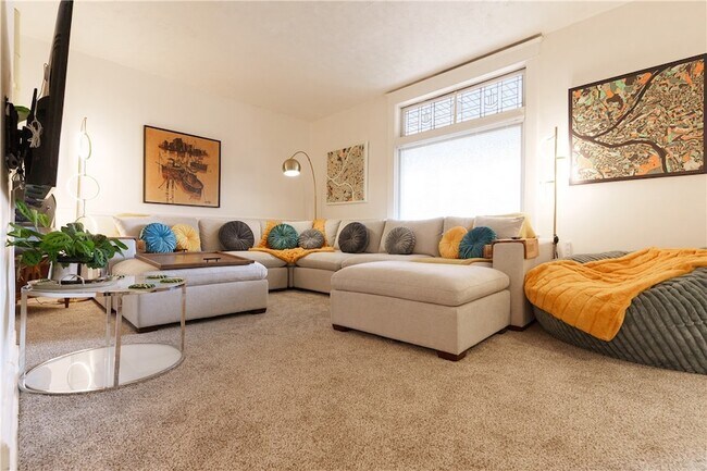 Photo - 17 Bailey Ave