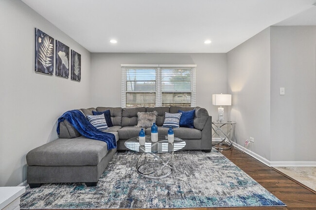 Photo - 3758 Cherry Hills Dr Unit ID1285063P