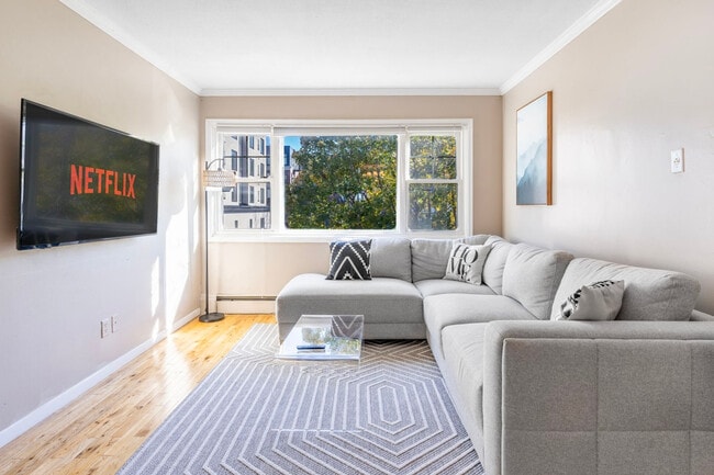Photo - 3024 Humboldt Ave S Unit SI ID1272807P