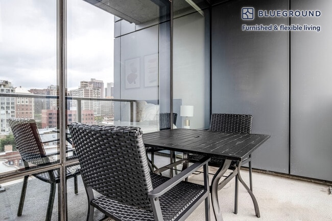 Photo - 450 W Belmont Ave Unit FL9-ID985