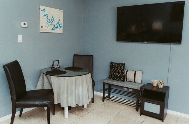 Photo - 3308 Parliament Cove Unit ID1295602P