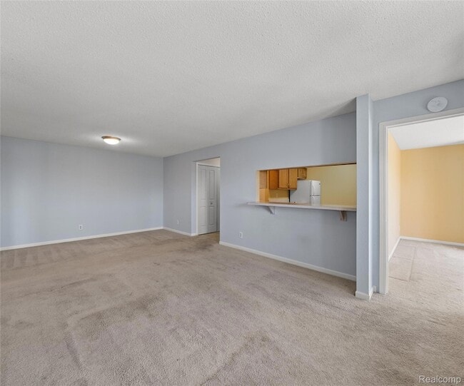 Photo - 101 Fieldcrest St