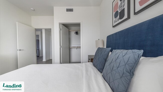 Photo - 9235 W Russell Rd Unit 311