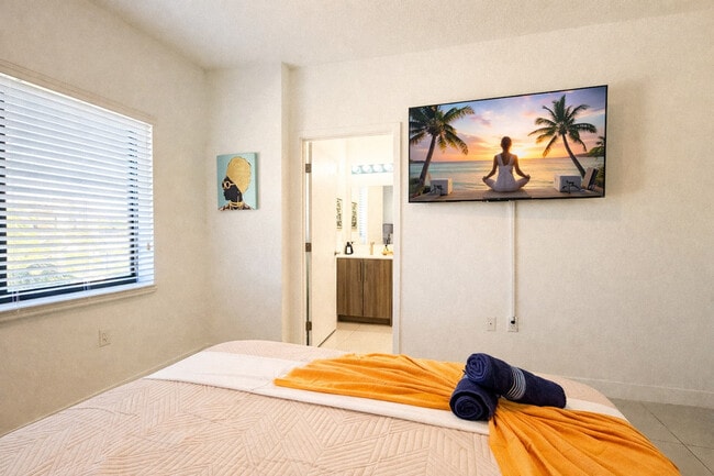 Photo - 1163 NW 2nd St Unit SI FL2-ID1463285P