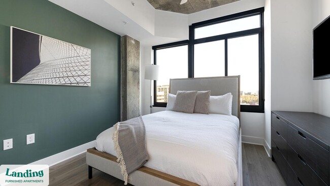 Photo - 5201 Leesburg Pike Unit 1038