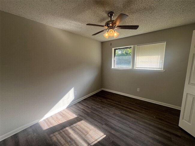 Photo - 2318 N Alexander St