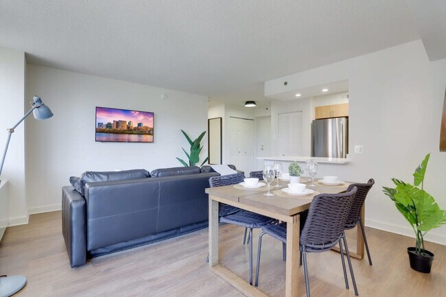 Photo - 801 15th St S Unit FL4-ID1022438P