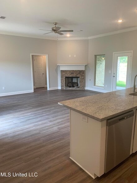 Photo - 624 Westfield Dr