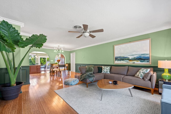 Photo - 3241 NW 18th Ave Unit ID1261601P