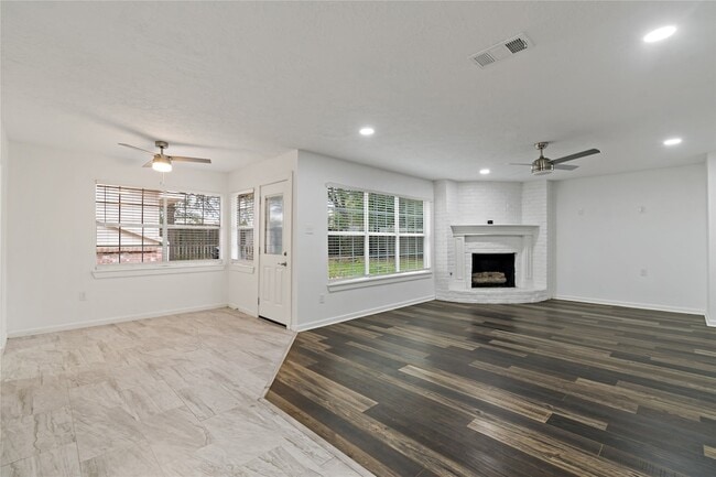 Photo - 5303 Lookout Mountain Dr