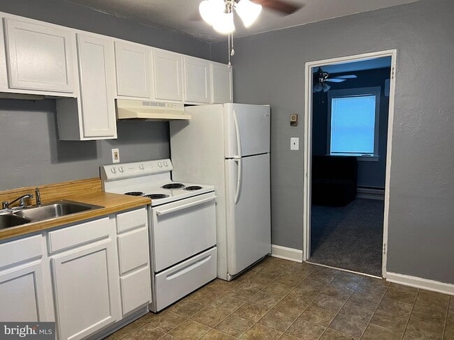 Photo - 4149 Barrett Pl