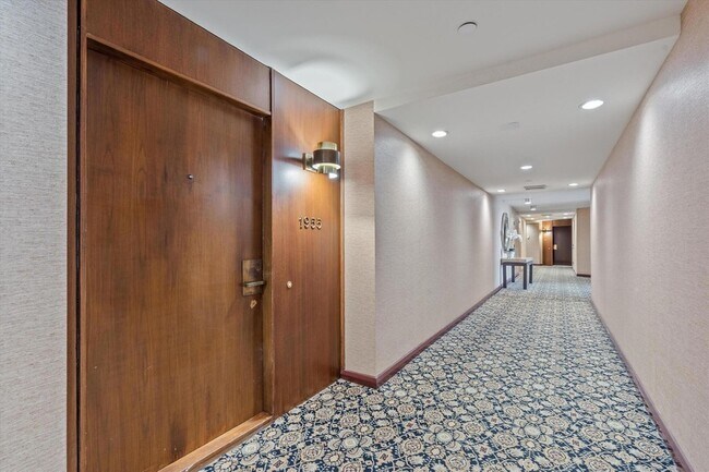 Photo - 100 Lakeshore Dr Unit 1955