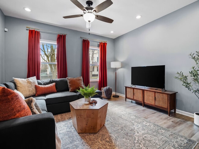 Building Photo - 6110 Lawn Ave Unit SI ID1496102P