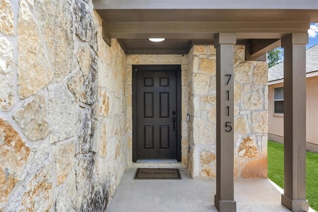 Photo - 7115 Thannas Way