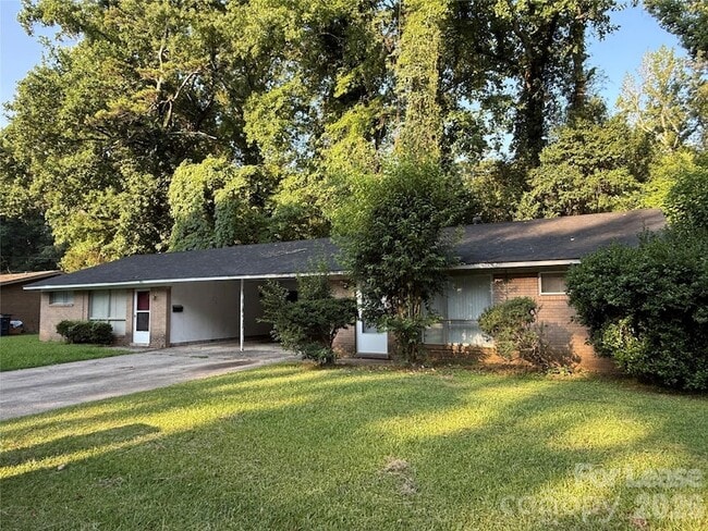 Building Photo - 544 Blendwood Dr
