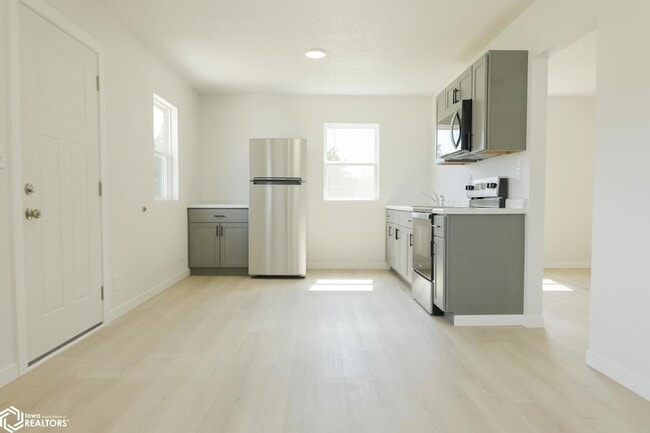 Photo - 10994 115th Ave