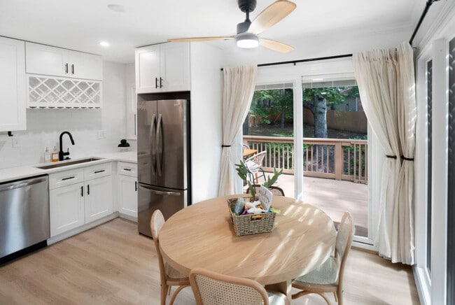 Photo - 7912 Brandyapple Dr Unit ID1048821P