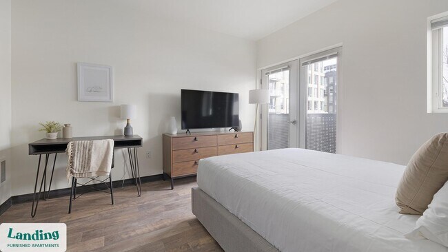 Photo - 1430 NW Pettygrove St Unit E313