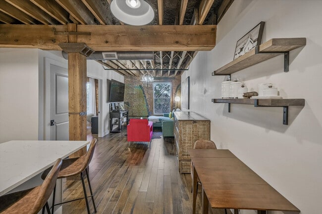 Photo - 610 21st Ave N Unit FL3-ID1356300P