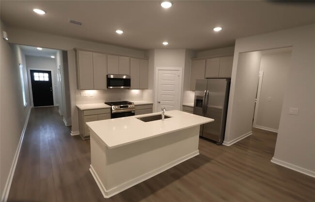 Photo - 8603 Blueberry Ash St