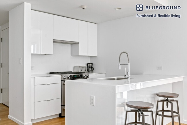 Photo - 26 W Broadway Unit FL6-ID580