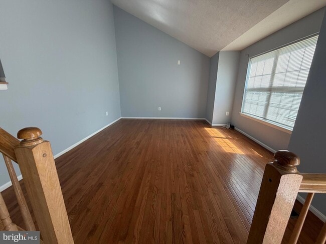 Photo - 7211 Mt Forest Terrace