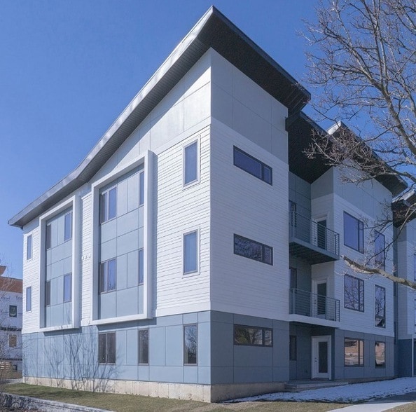 Building Photo - 5001 Prospect Ave Unit 3C