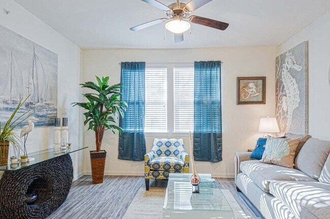 Photo - The Cove Apartments