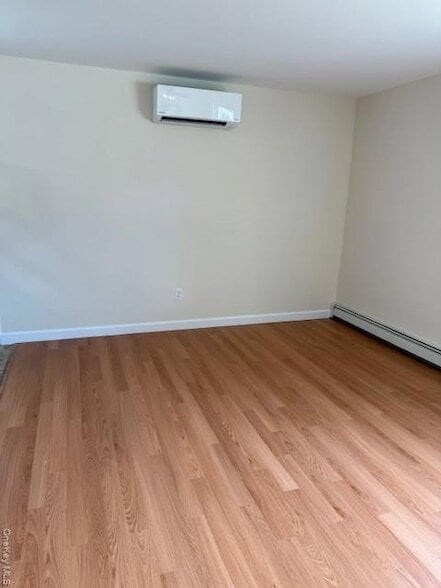 Photo - 456 S 16th St