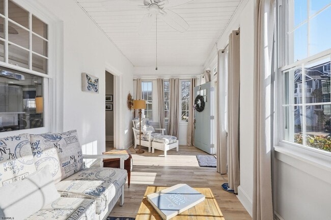 Photo - 115 N Sumner Ave