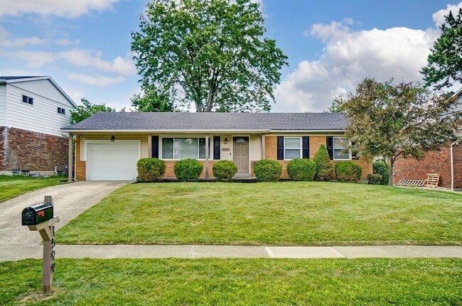 Photo - 1599 Yellowglen Dr