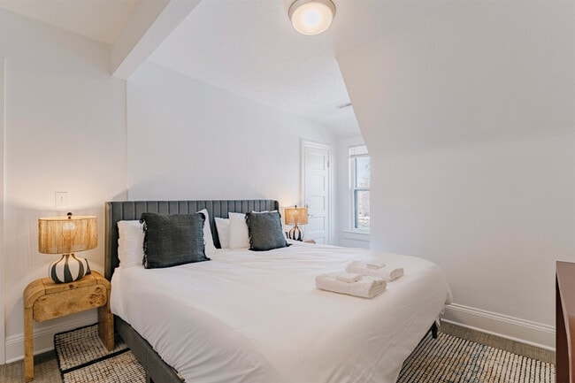 Photo - 11321 Hessler Rd Unit ID1365988P