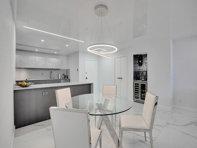 Photo - 2500 Parkview Dr Unit 1112