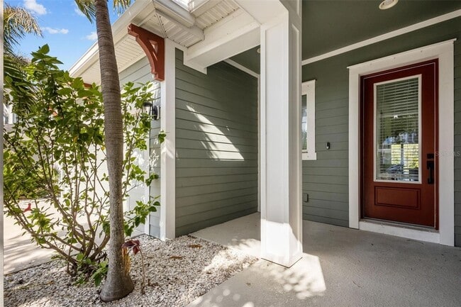Photo - 2515 Portico St