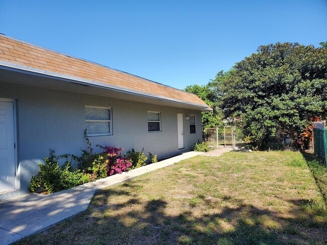 Photo - 743 S Swinton Ave