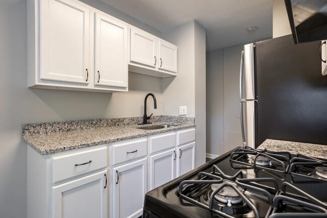 Photo - The Life at Northwest Gardens