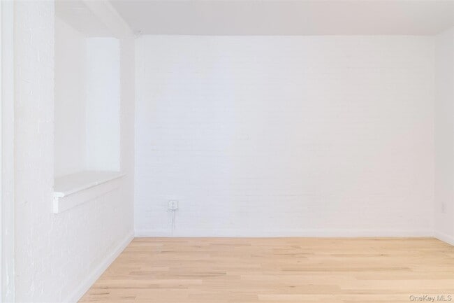 Photo - 155 S River St Unit BA